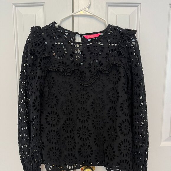 Eyelet Lilly Pulitzer Blouse - Picture 2 of 2